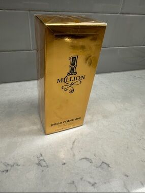 New sealed Paco Rabanne Shiny Gold 1 Million 3.4 oz